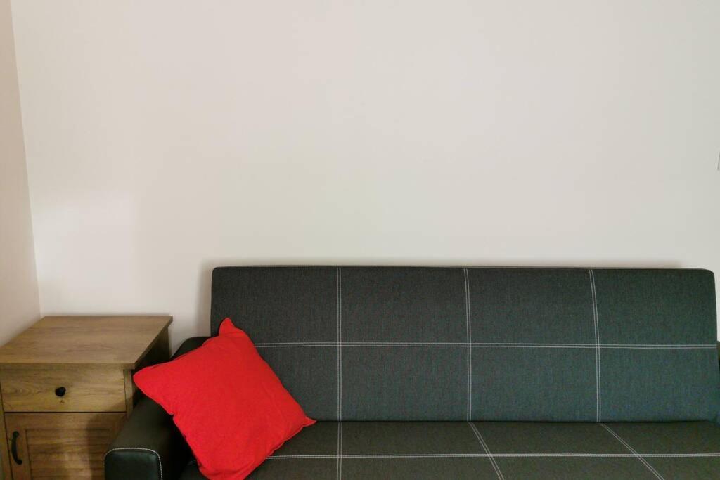 Little Big Red - Central Modern Studio คราคูฟ ภายนอก รูปภาพ